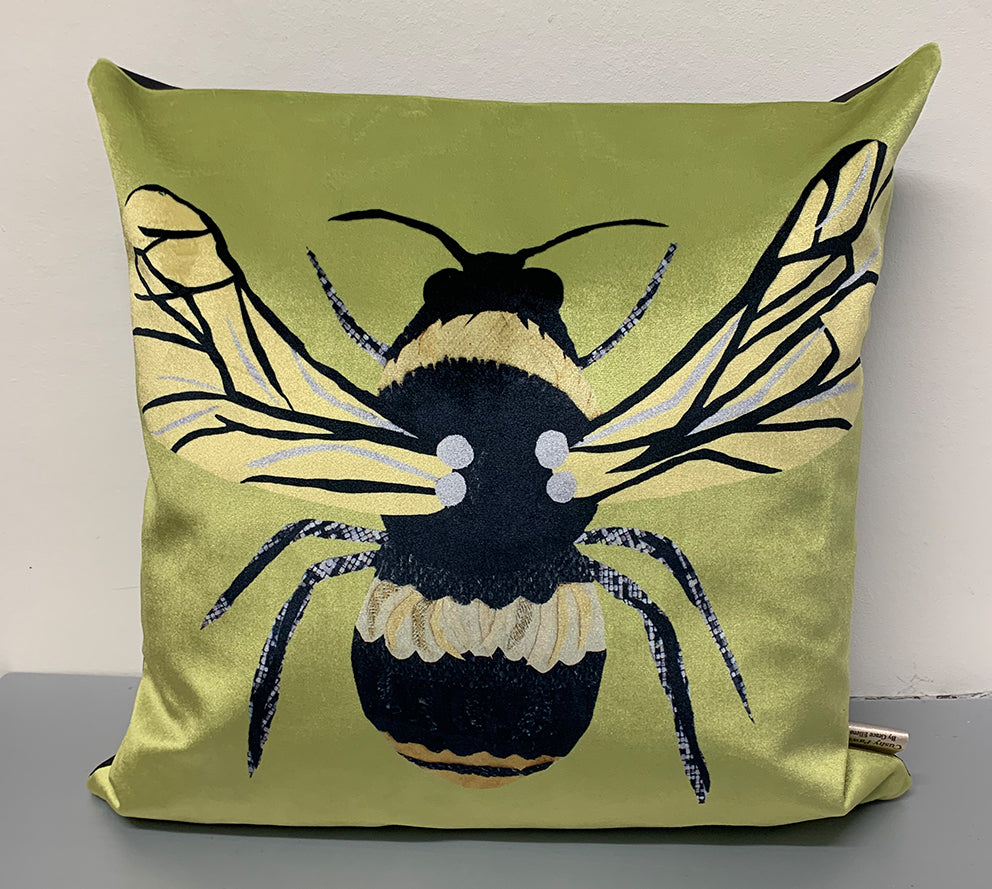 Bee cushion